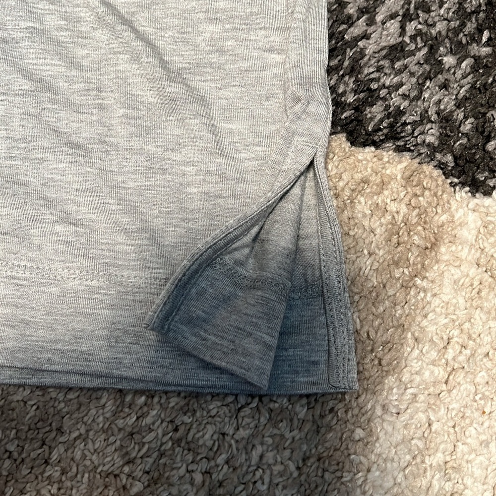 LOFT long sleeved tee, grey, size L NWT! - Picture 5 of 6